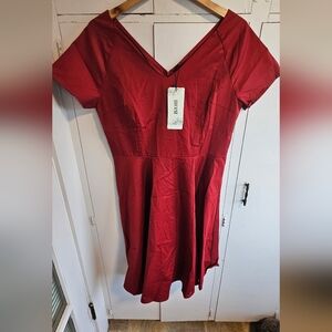 NWT LUOSE Elegant V NECK Red Short Sleeve Dress Size XXL